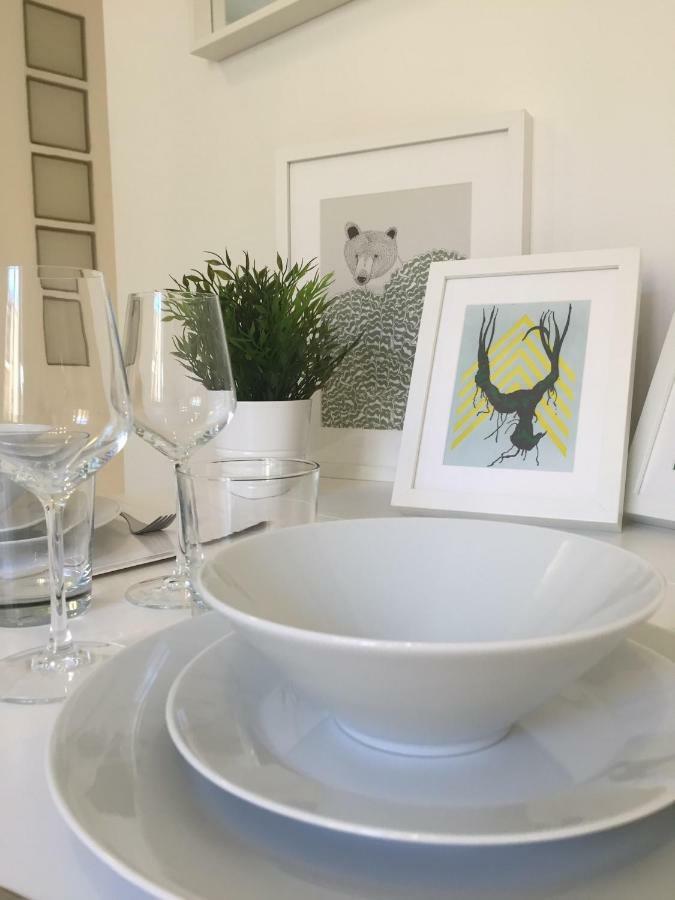 La Taniere De L'Ours Blanc Aubagne-Cassis-Aix En Provence Apartment Bagian luar foto
